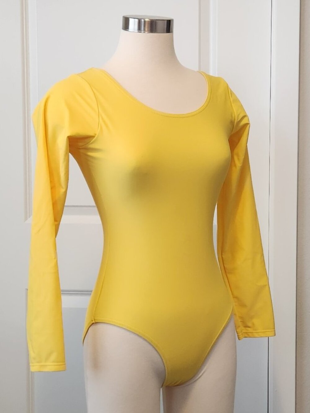 Leveret Long Sleeve Bodysuit Bright Yellow Size Large
